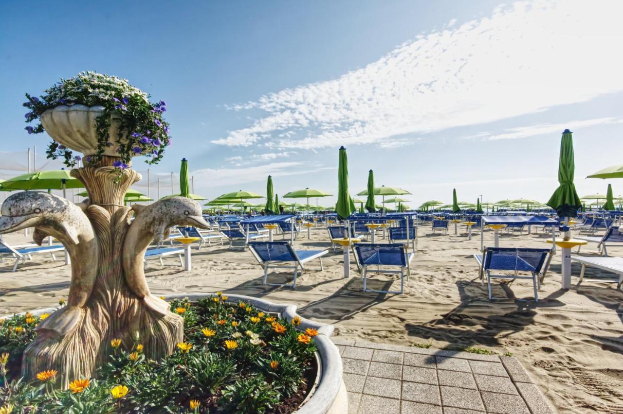 Hotel Pironi San Mauro Mare Eksteriør bilde
